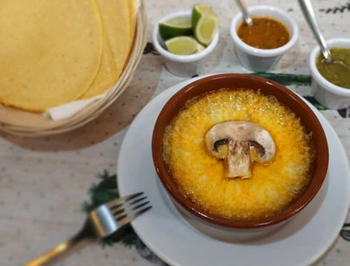 champiqueso restaurante mexicano en barcelona con terraza (84) champiqueso comida mejicana mexican food barcelona bar