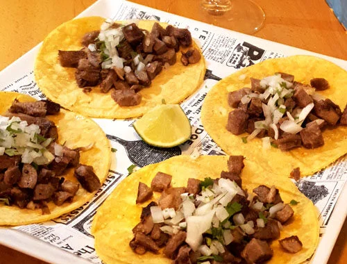 restaurante mexicano en barcelona con terraza (67) tacos de lengua mejicanos comida mejicana en barcelona mexican food